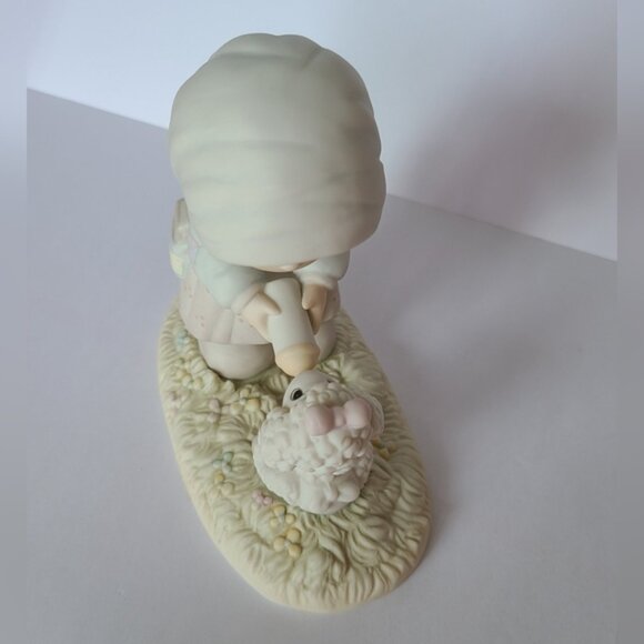 Vintage Precious Moments Feed My Sheep Members Collectible Porcelain Figurine - Picture 7 of 10